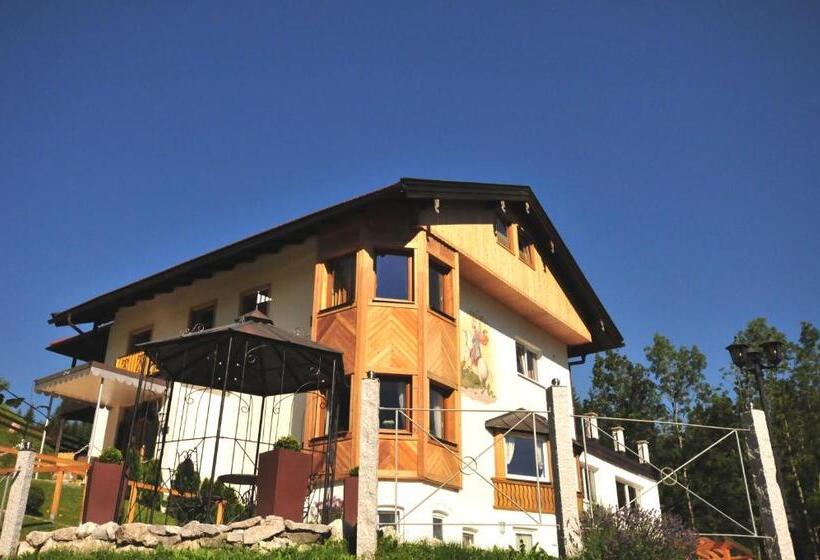 Hotel Garni Drachenburg