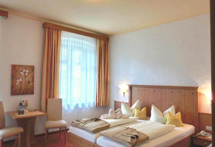 Hotel Garni Drachenburg