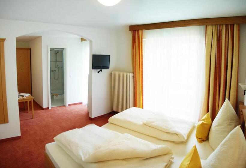 Hotel Garni Drachenburg