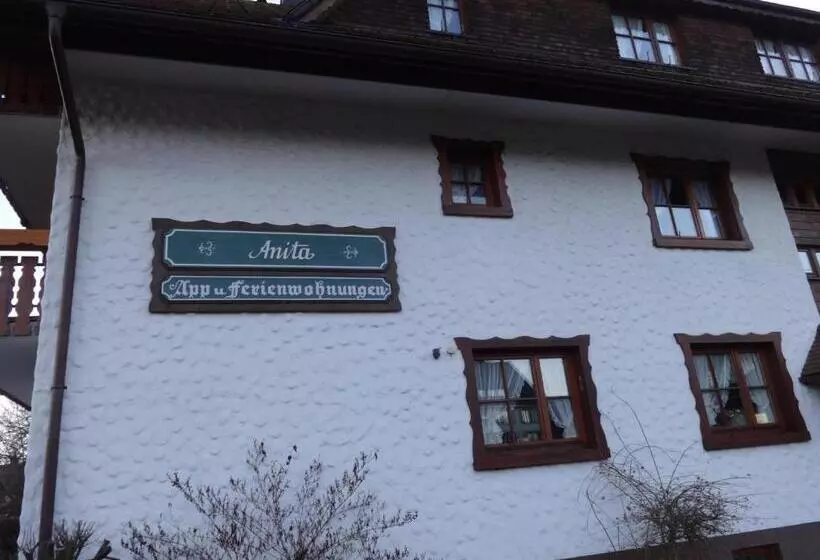 Hotelli Gasthof Straub