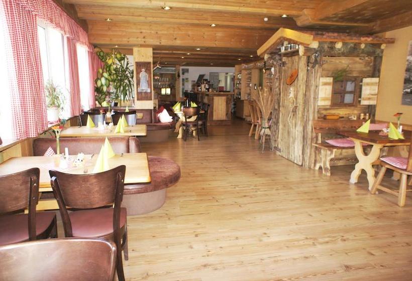 ホテル Ferienwohnungen Hirschbachwinkel