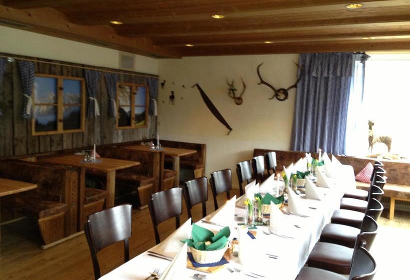 ホテル Ferienwohnungen Hirschbachwinkel