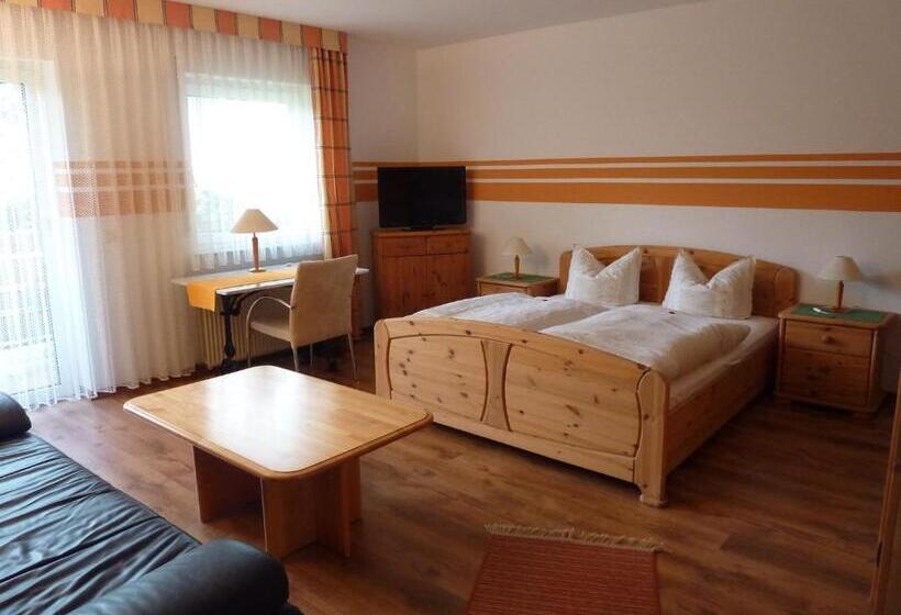 בית מלון כפרי Oranien