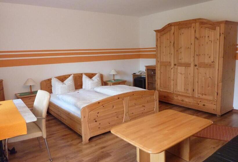 בית מלון כפרי Oranien