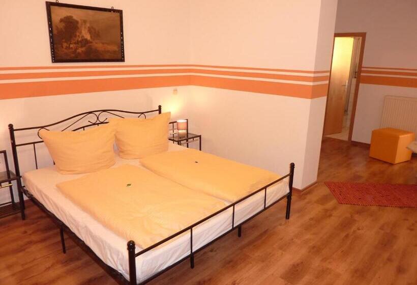 בית מלון כפרי Oranien