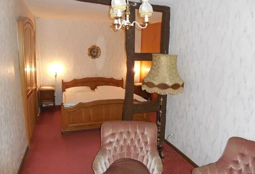 Hotel & Restaurant Zum Schwarzen Kreuz