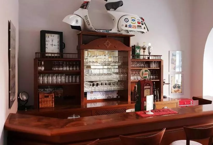 ホテル Schweizerhaus