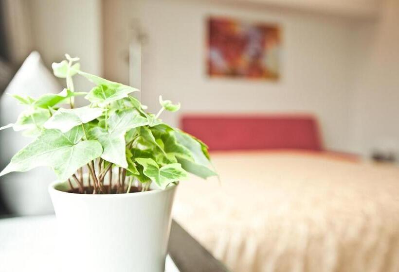 هتل Sodamazon Business