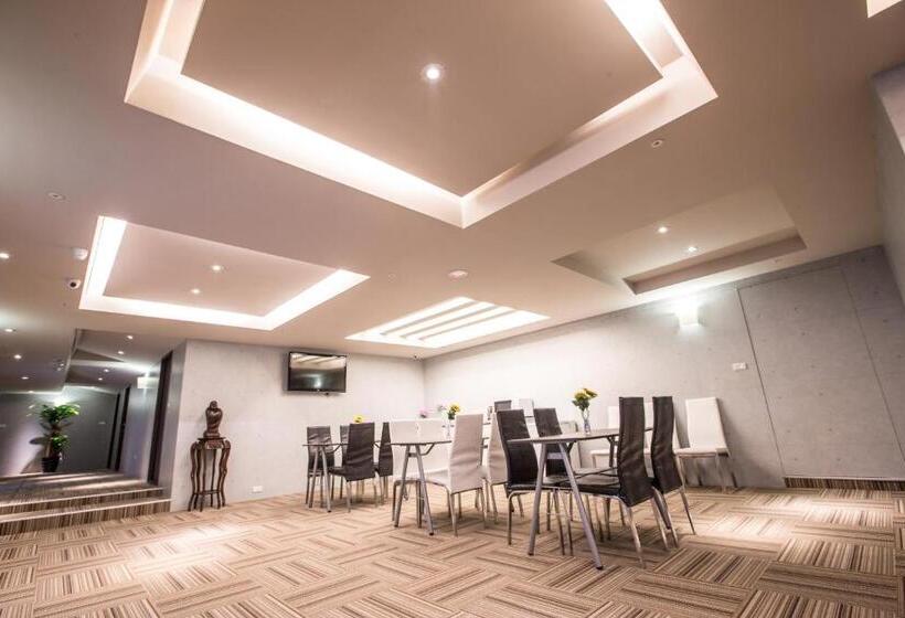 هتل Sodamazon Business