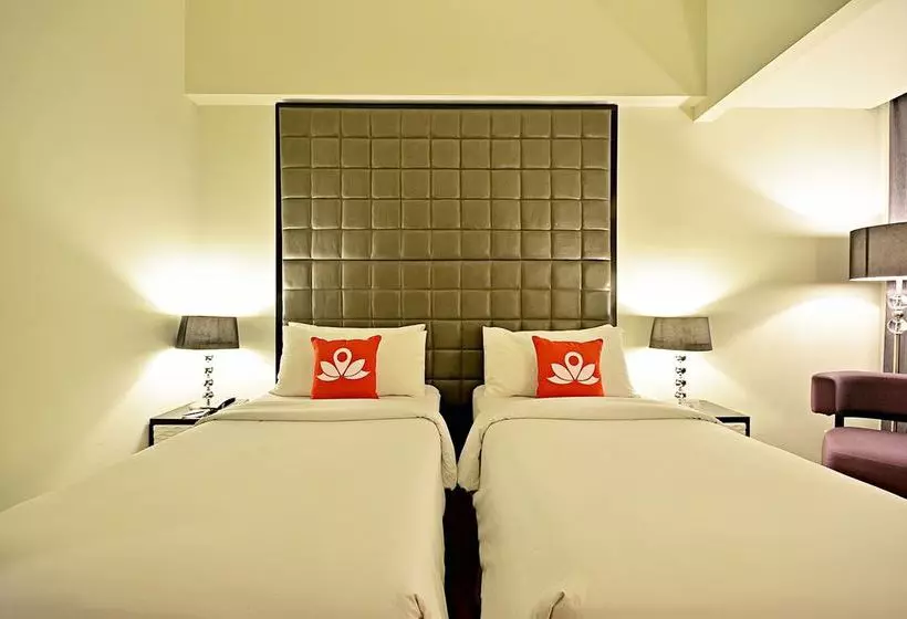 Hotelli Zen Rooms Mampang Tendean