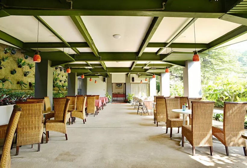 Hotel Zen Rooms Pasteur Dangdeur