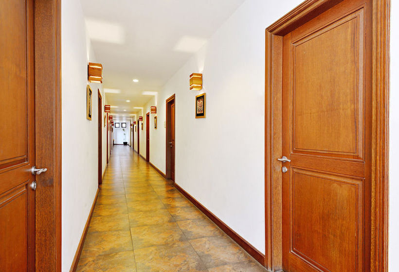 בית מלון כפרי Zen Rooms Pasteur Dangdeur