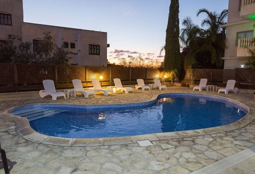 King's Holiday Apartments