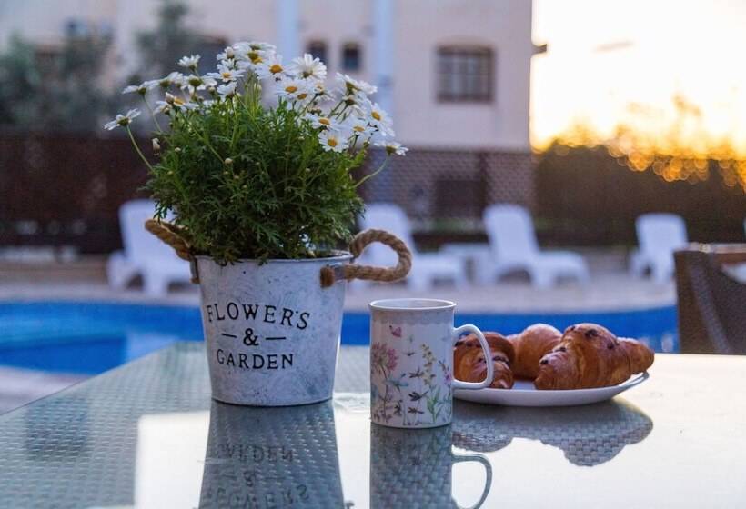 King's Holiday Apartments