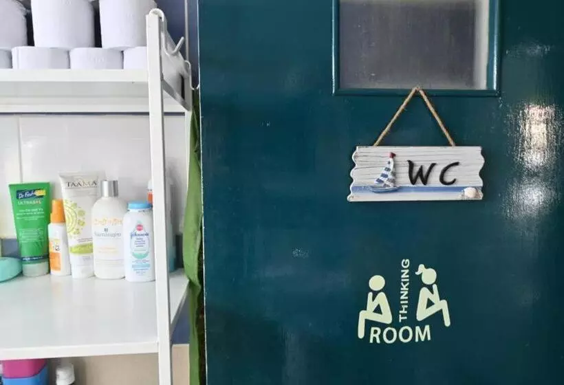 Lemongrass Hostel