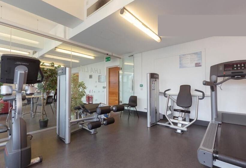 호스텔 Davies Court