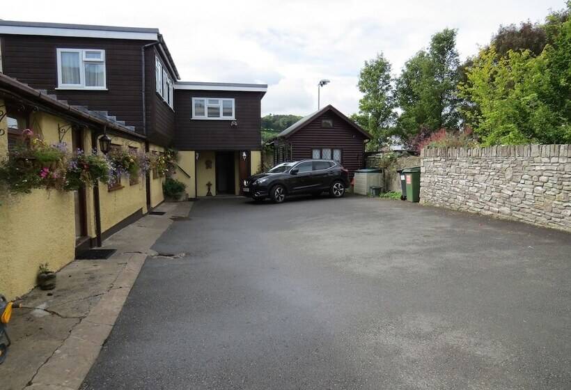 住宿加早餐  Borderers Inn