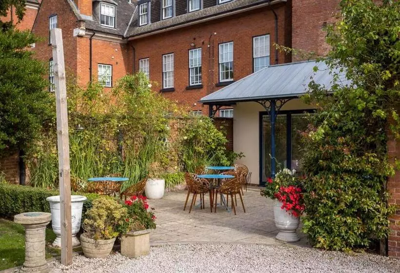 Aamiaismajoitus (B&B) St Johns House Lichfield