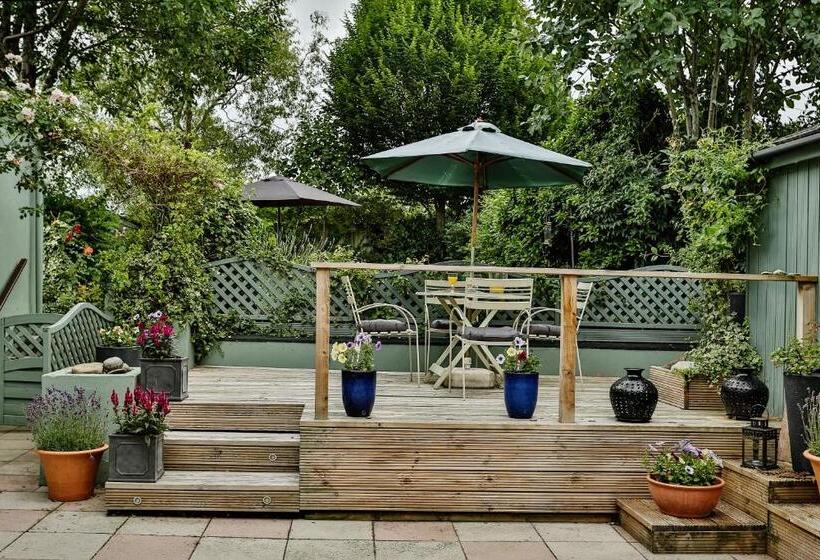 住宿加早餐  The Coach House Brecon