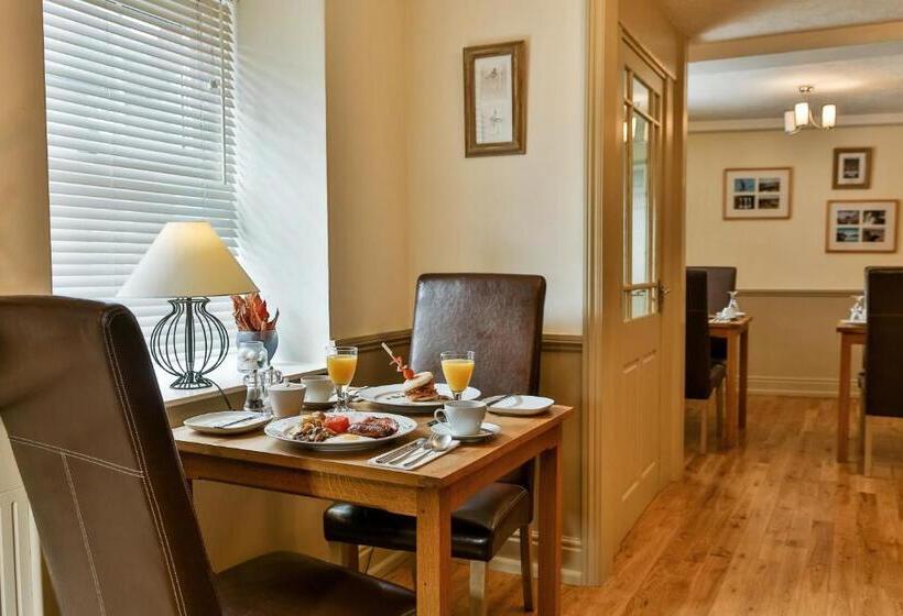 住宿加早餐  The Coach House Brecon