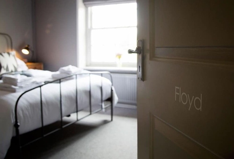 مبيت وإفطار The Duke William