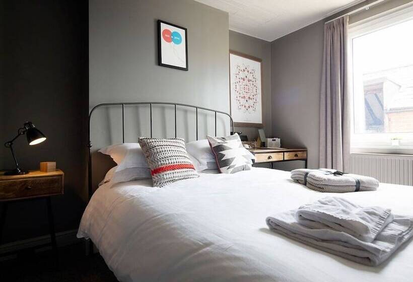 مبيت وإفطار The Duke William