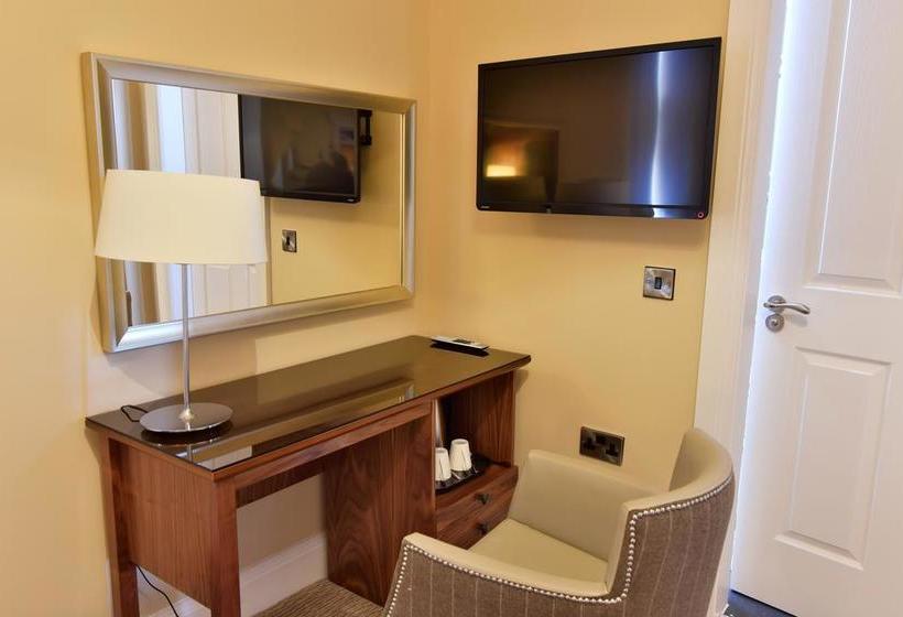 ベッドアンドブレックファースト The Townhouse Aberfeldy   Rooms & Breakfast