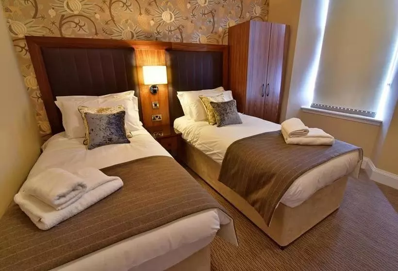 تختخواب و صبحانه The Townhouse Aberfeldy   Rooms & Breakfast
