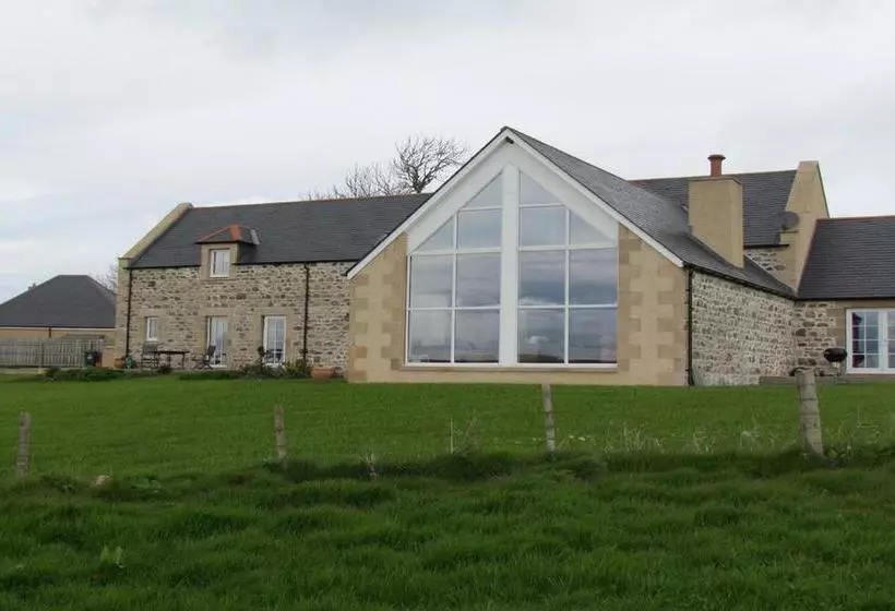 تختخواب و صبحانه Brambleburn Steading