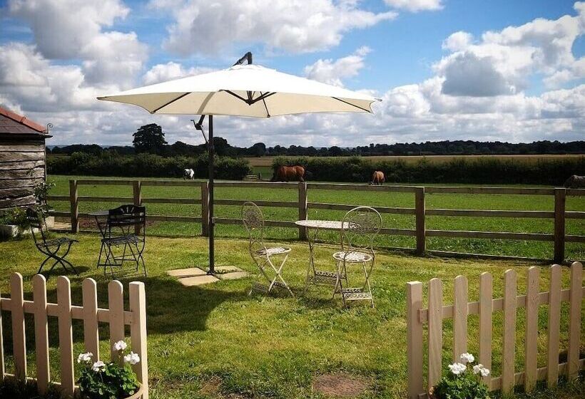 Burton Grange Farmhouse B&b