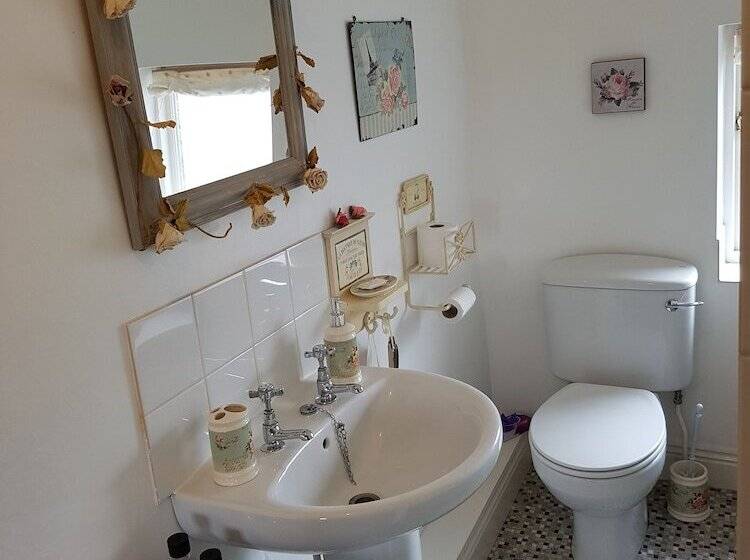 Burton Grange Farmhouse B&b