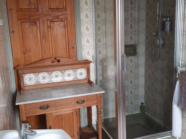 Burton Grange Farmhouse B&b