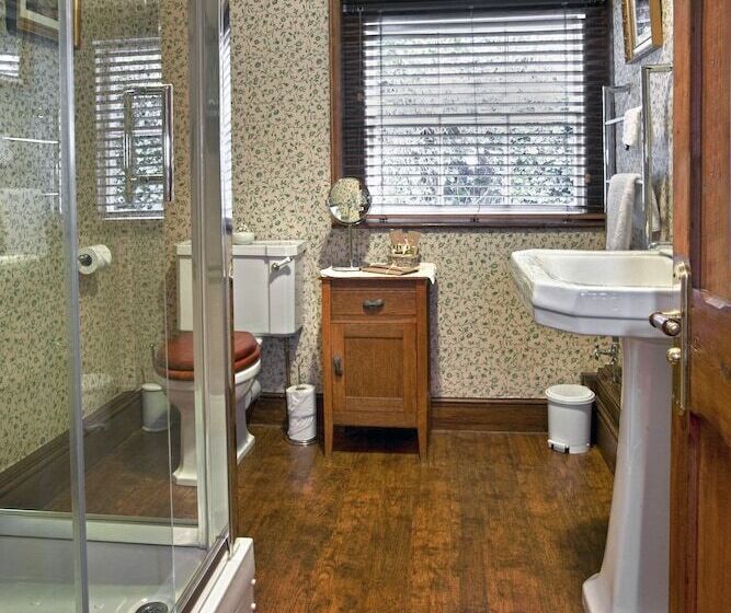 Hodgkinsons Hotel Matlock Bath