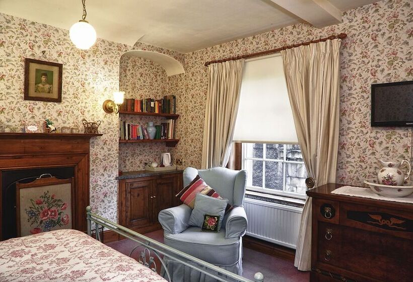 Hodgkinsons Hotel Matlock Bath