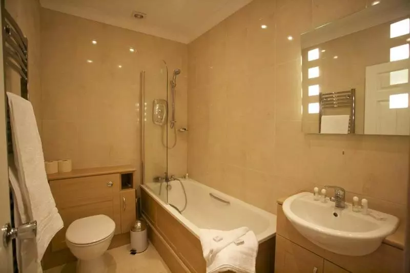 هتل The Coasting Pilot