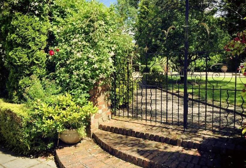 בית מלון כפרי Meifod House