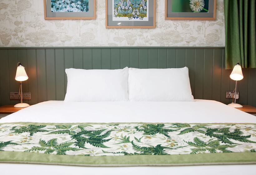 ホテル The Kings Head Wroxham By Greene King Inns