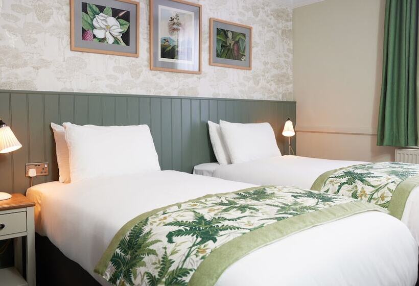 ホテル The Kings Head Wroxham By Greene King Inns