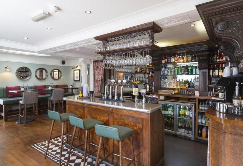 فندق The Townhouse