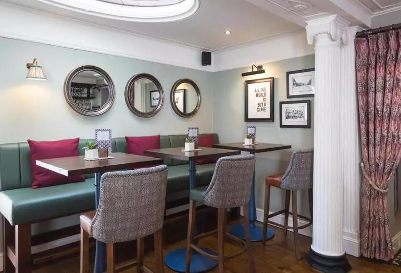 Hotelli The Townhouse