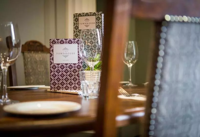 Hotelli The Townhouse