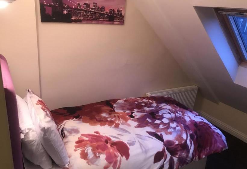 North Bridge Street B&b