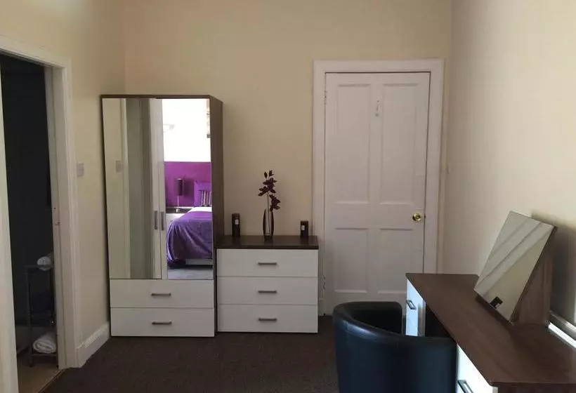 North Bridge Street B&b