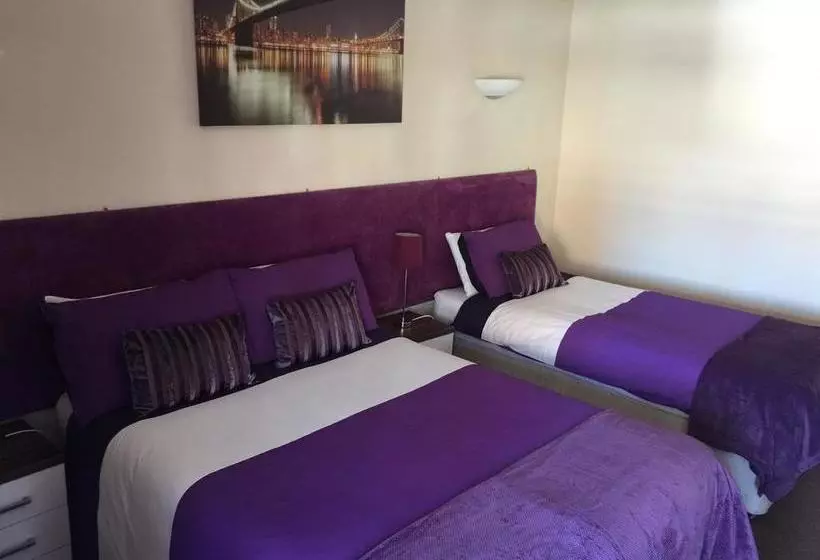 North Bridge Street B&b