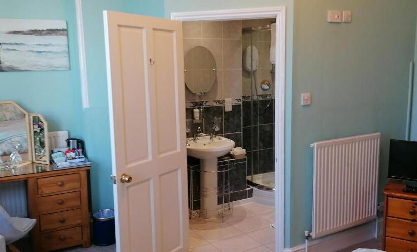 민박 Pebbles House Room Only