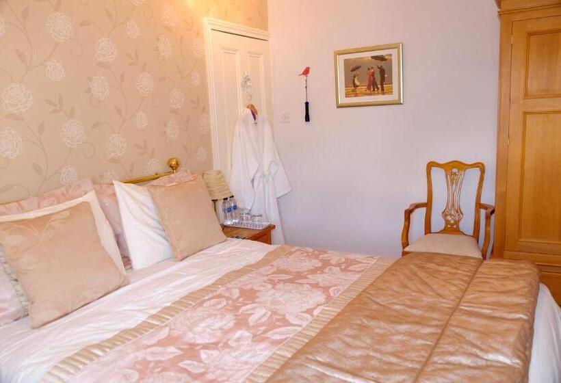 민박 Pebbles House Room Only