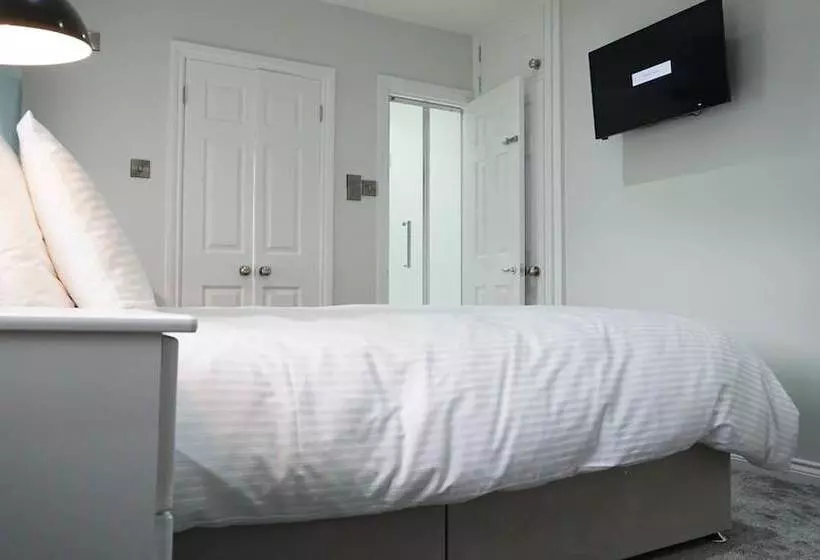 Pennyburn B&b