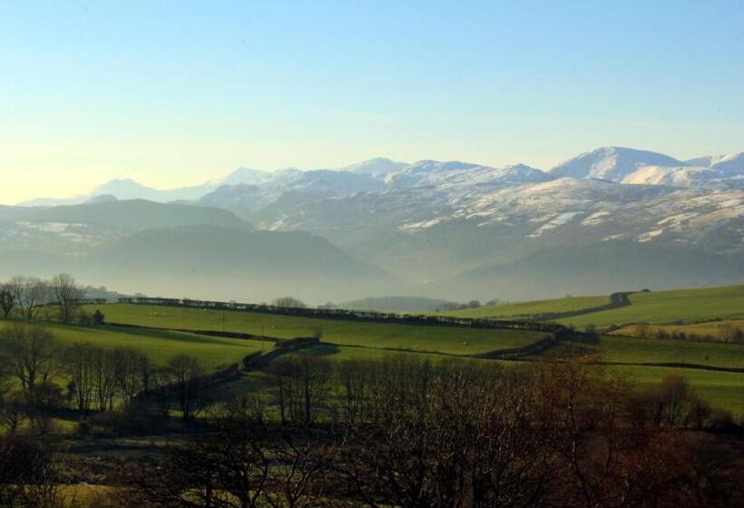 فندق صغير The Eagles Bunkhouse