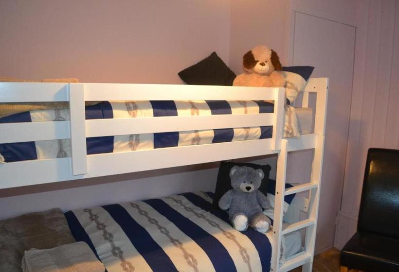 ベッドアンドブレックファースト Berwyn Guest House