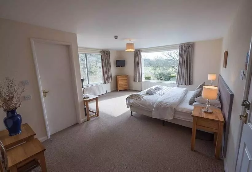 Aamiaismajoitus (B&B) Brathay Hall Brathay Trust